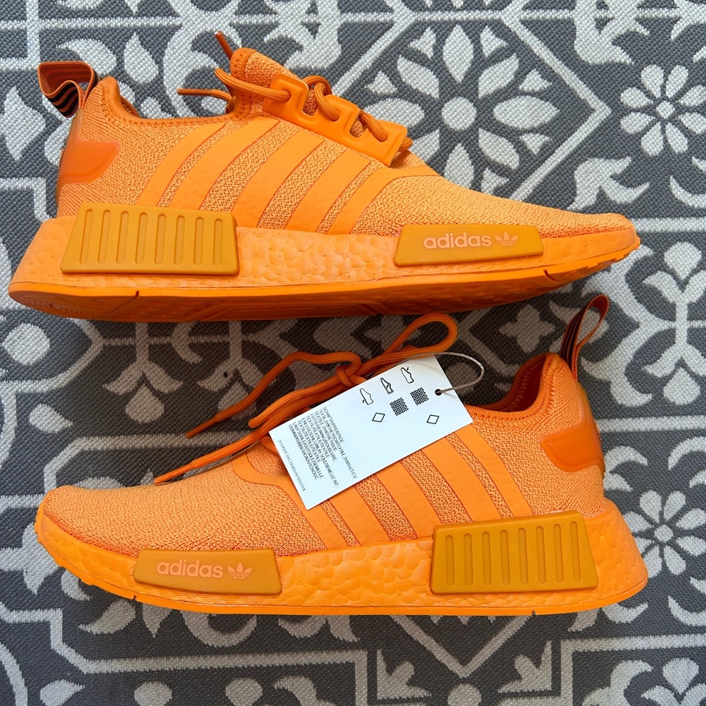 NIB Women’s adidas shoes size 9
